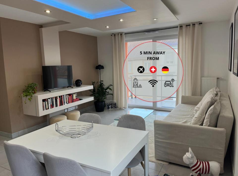 A Few Steps From Basel With Balcony And Free Private Parking Apartment Saint-Louis  Luaran gambar
