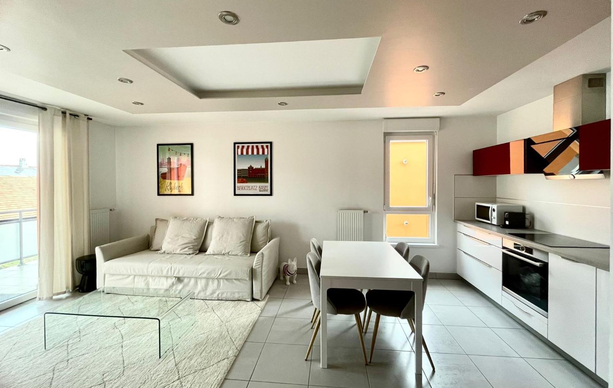 A Few Steps From Basel With Balcony And Free Private Parking Apartment Saint-Louis  Luaran gambar